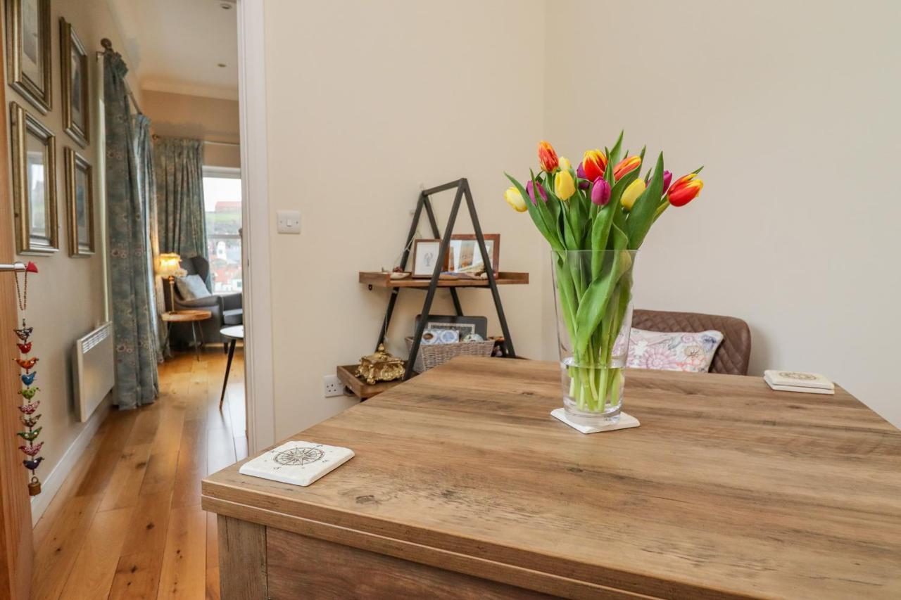 Grays Cottage Whitby Bagian luar foto